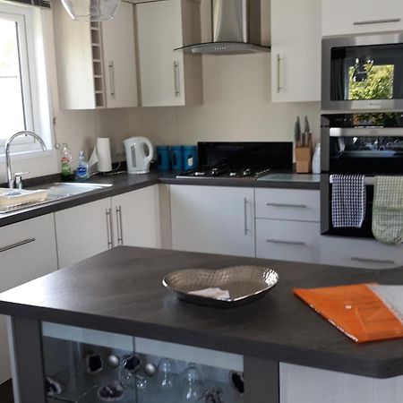 Luxury 6 Berth Lodge At Quince 10 Ferndown Kültér fotó